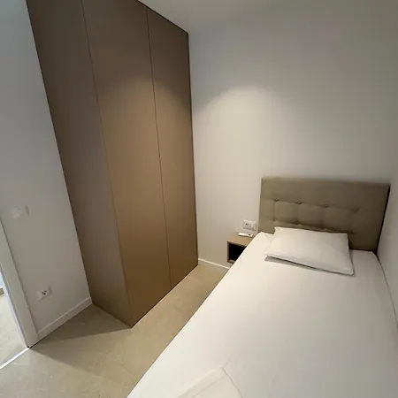 Kaštel Stari Apartments * Kaštel Stari